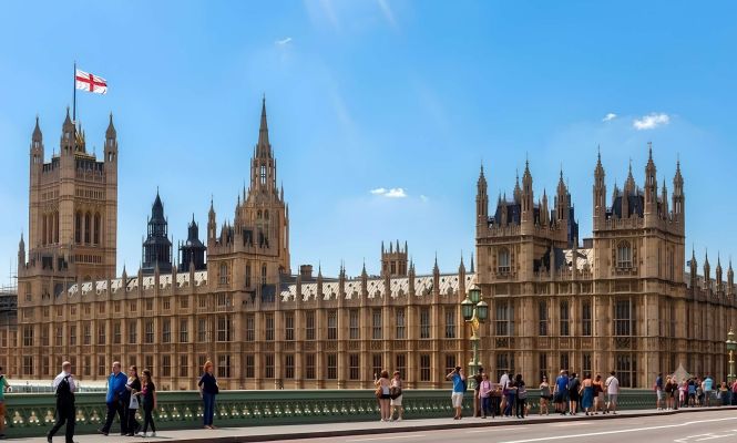 english-parliament-building image english-parliament-building Campaign for England - The 2% Lie: England Is Selling 800 Years of Jury Justice for One Week's Delay
